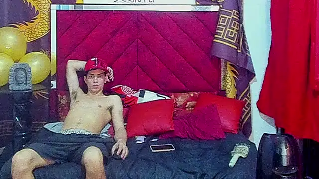 Pride_couple Live XXX-Chat