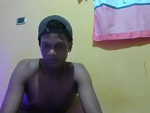 Webkamerová show aunstin_farid1