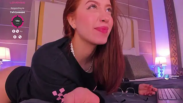 Онлайн чат XXX AbigailCarter