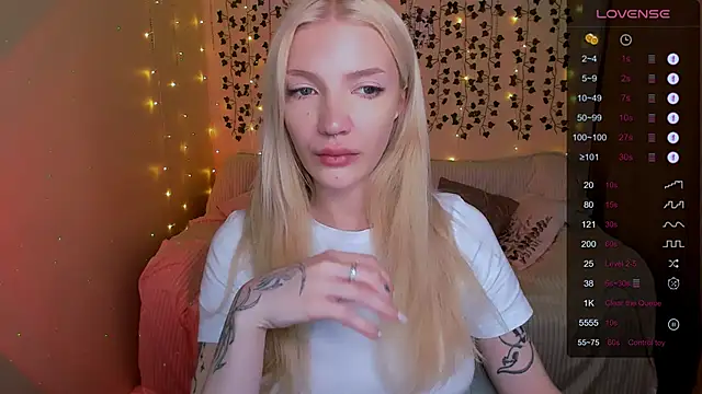 AnyaTaylor_'s Webcam Show