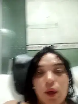 melany_bigboobs élő XXX-chatje