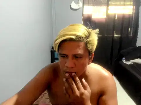 Živý XXX chat Clark_Asian