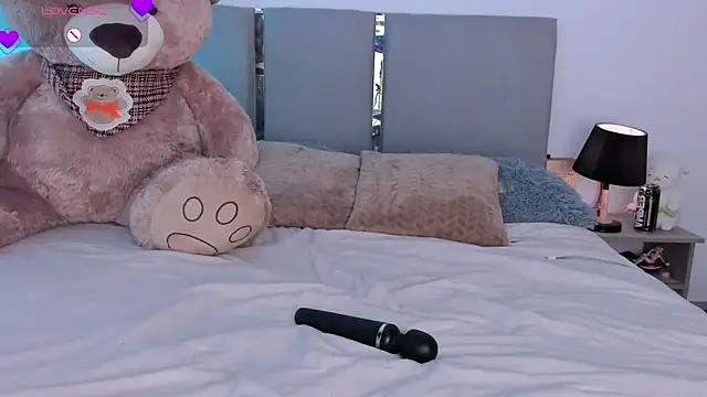 Zaray_star Chat XXX in diretta