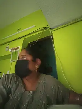 Villageanuty live XXX chat