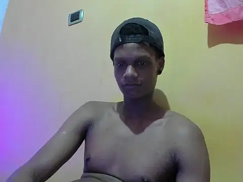 aunstin_farid1 即時 XXX 聊天