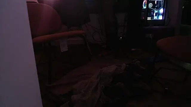 Mikela_Alexa Adlı Modelin Canlı XXX Sohbeti