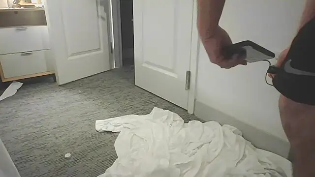 Yankeedave420 Adlı Modelin Canlı XXX Sohbeti