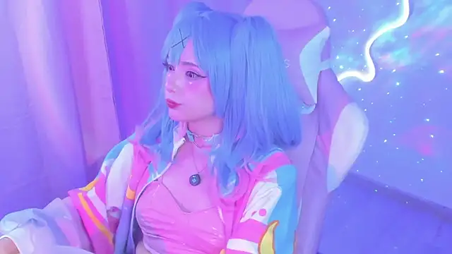 HoornyMoon's Live XXX Chat