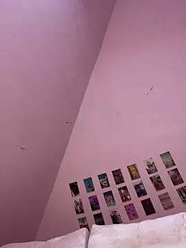 Rinamay_ Adlı Modelin Canlı XXX Sohbeti