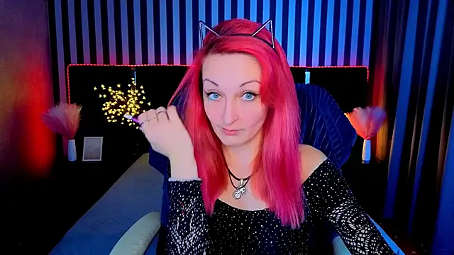 BrandyBloom Adlı Modelin Canlı XXX Sohbeti