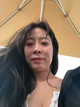 yourkeerのライブXXXチャット