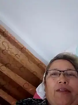 Chat +18 de Cessi50 ao vivo