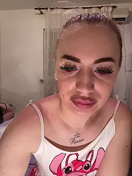 RuxyCatrinaのライブXXXチャット