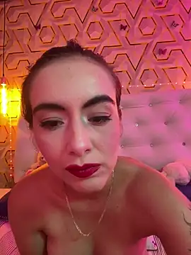 MelanyyJhonson15のライブXXXチャット