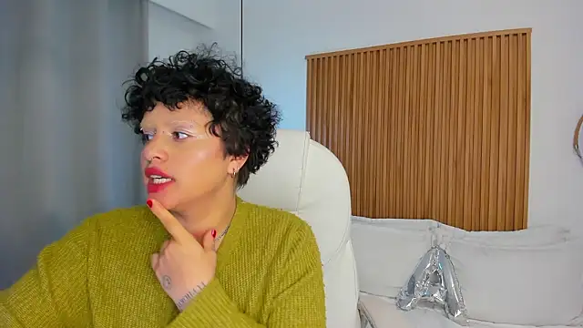 Alaska_deluxe Live XXX-Chat