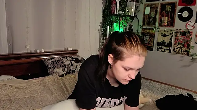 BevHanni élő XXX-chatje