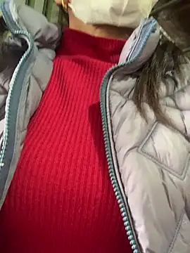 YANINA120 Adlı Modelin Canlı XXX Sohbeti