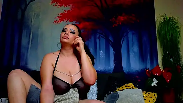 ElizabethEven Chat XXX live