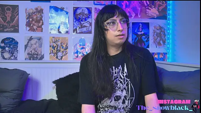 snowblack_'s Live XXX Chat