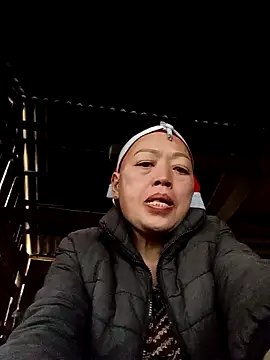 Chat XXX ao vivo de Agnes-baby