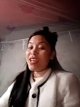 Chatroom XXX en direct de Alice-567