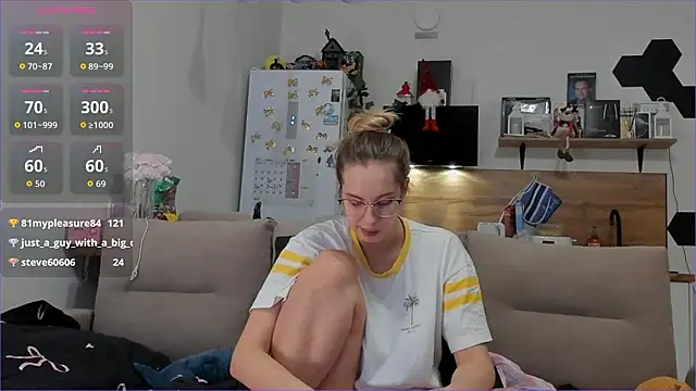 Girl_alone_home Live XXX-Chat