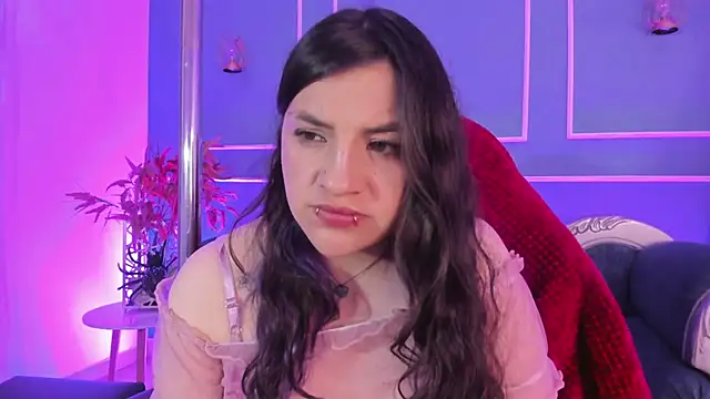 TaraTaylorr Chat XXX in diretta