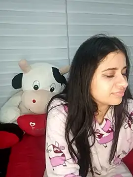 ValerieLove_ élő XXX-chatje