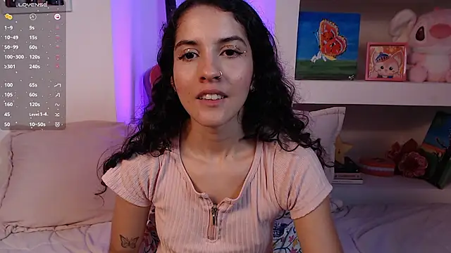 lailypink 现场XXX聊天