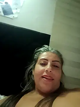 Chat +18 de maynor_1998 ao vivo