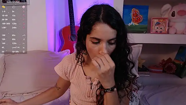 lailypink Adlı Modelin Canlı XXX Sohbeti