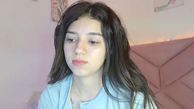 eva_sin18 Adlı Modelin Canlı XXX Sohbeti