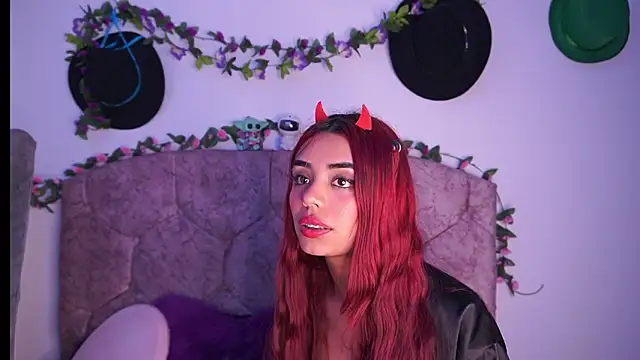 Tiffany_sander élő XXX-chatje