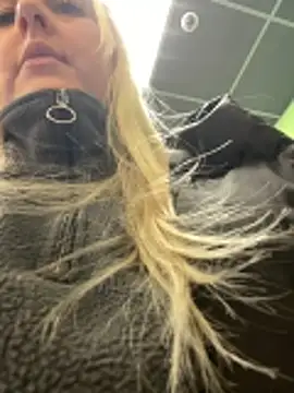 MerlinDave live XXX chat