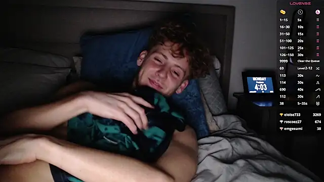 Živý XXX chat DominantAlex18