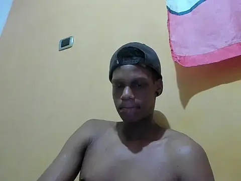 aunstin_farid1 – Naživo XXX chat