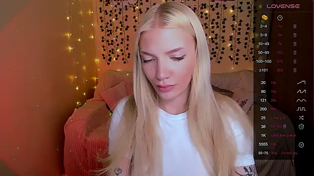 Chat XXX en directo de AnyaTaylor_