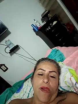 Chat +18 de maynor_1998 ao vivo