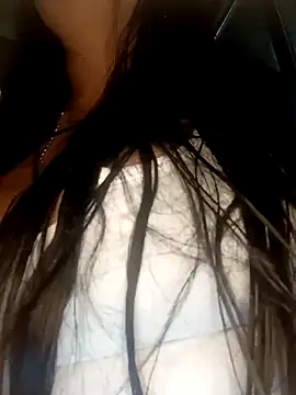 melany_bigboobsのライブXXXチャット