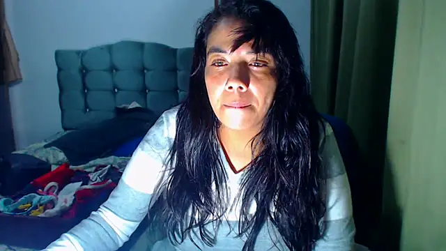 AmaraRoberts420 Live XXX-Chat