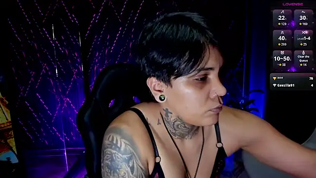 Chat XXX ao vivo de ZhoeStrong