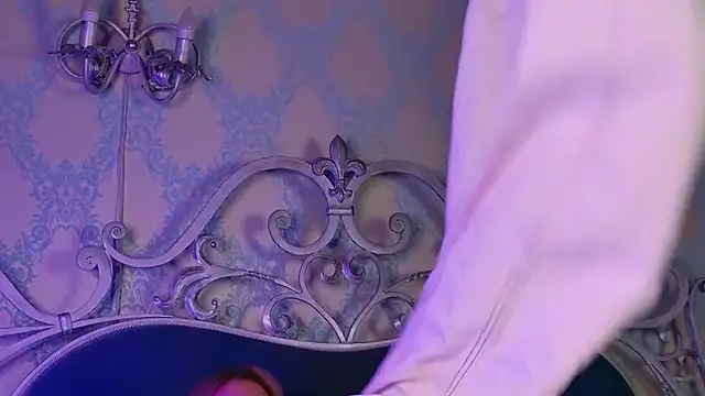 BECKI_VRES 라이브 XXX 채팅