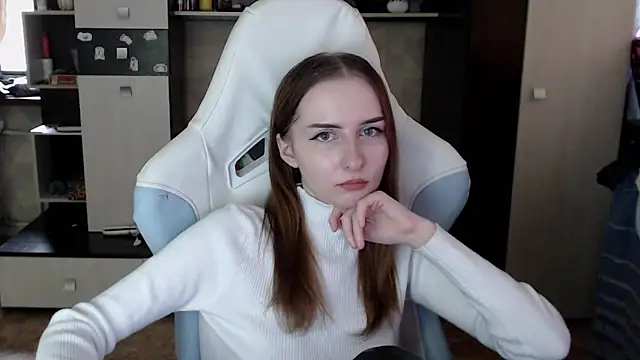 Živý XXX chat Cutti_Crystal