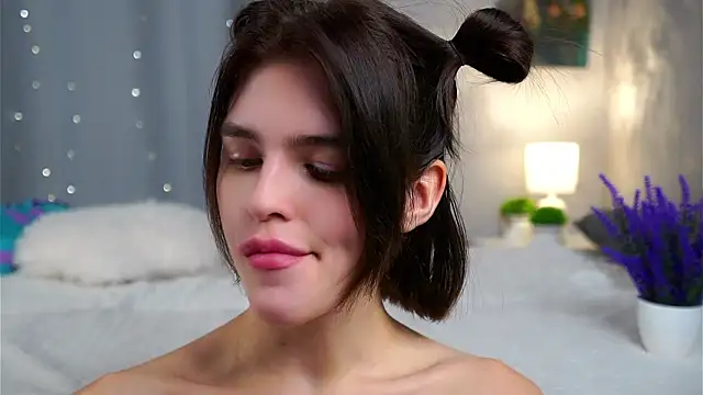 EleneButton Live XXX-chat