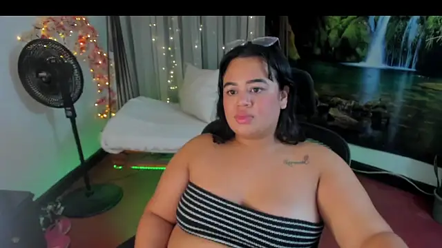 oliviia_cute Chat XXX live