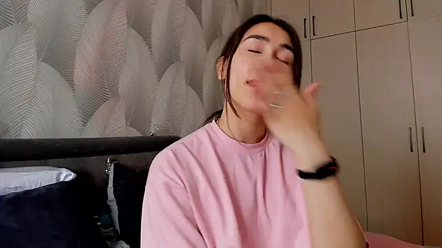 Онлайн чат XXX Bambiii_bby