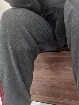 opna8のライブXXXチャット