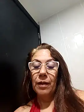 Cleo0303のライブXXXチャット