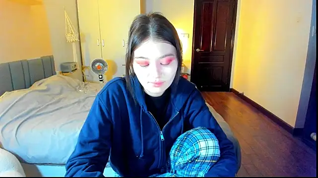 Онлайн чат XXX HopeLovely