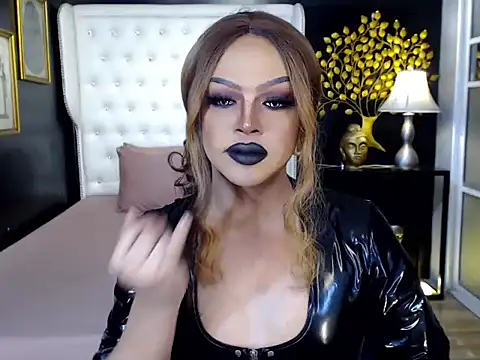 Miss_jassyjuicyandsexy élő XXX-chatje